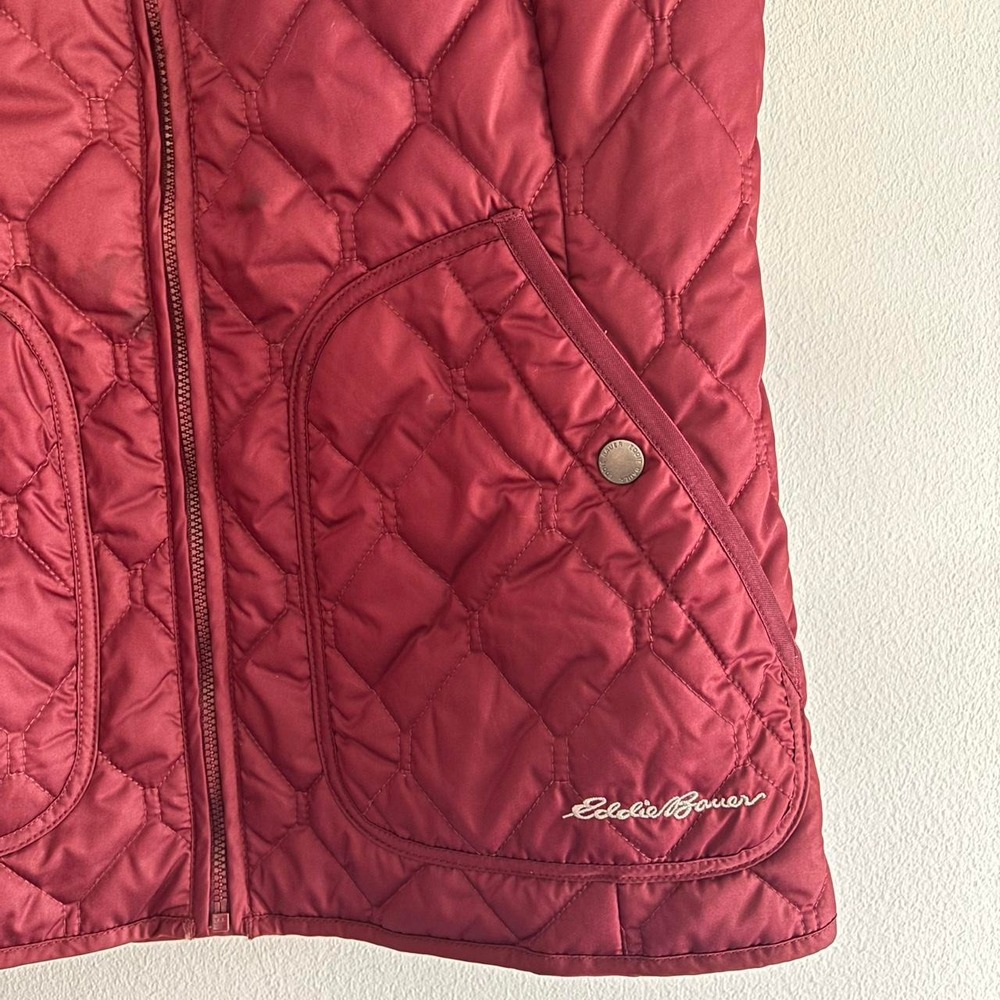 Eddie Bauer burgundy quilted diamond pattern vest - Picture 2 of 5